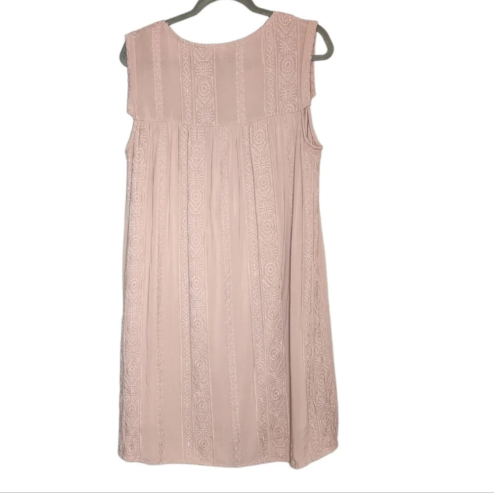 Knox Rose Pink embroidered sleeveless dress.  Size XL. Rayon. - Picture 9 of 16